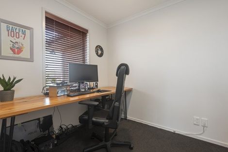 Photo of property in 22 Macdonald Heights, Feilding, 4702