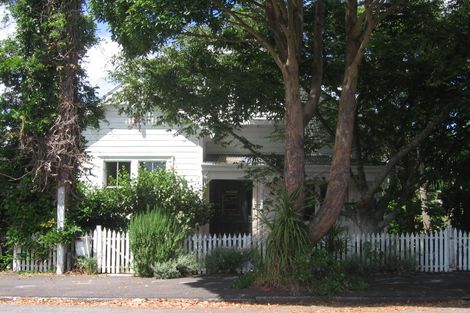 Photo of property in 12 Burgess Road, Devonport, Auckland, 0624