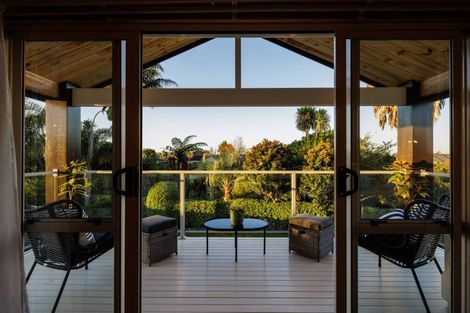 Photo of property in 15 The Esplanade, Huntington, Hamilton, 3210