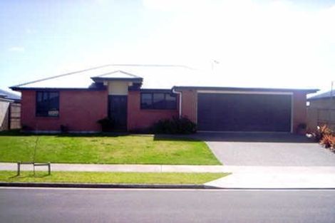 Photo of property in 27 Mickelson Avenue, Rototuna, Hamilton, 3210