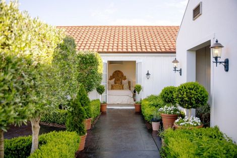 Photo of property in 83 Saint Kilda Road, Cambridge, 3434