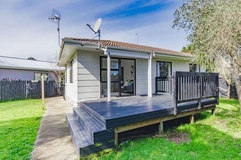 Photo of property in 97 Arawhata Road, Paraparaumu, 5032