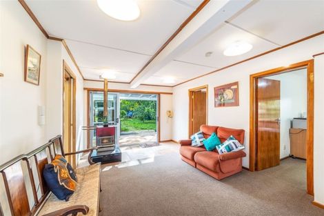 Photo of property in 21 Karaka Street, New Lynn, Auckland, 0600