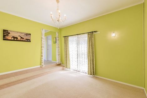 Photo of property in 5 Noeleen Street, Glenfield, Auckland, 0629