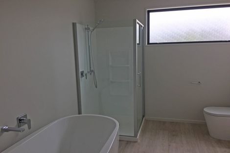 Photo of property in 9 Merivale Avenue, Wanaka, 9305