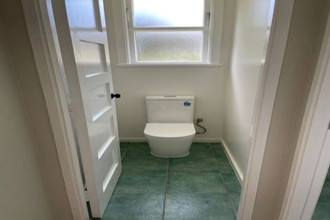 Photo of property in 58 Tahapa Crescent, Meadowbank, Auckland, 1072