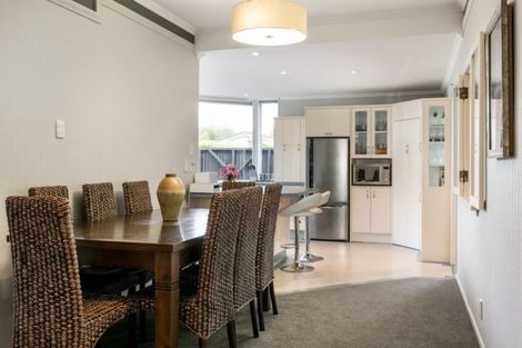 Photo of property in 14 Anderson Road, Taradale, Napier, 4112