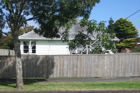 Photo of property in 2/66 Arawa Street, New Lynn, Auckland, 0600