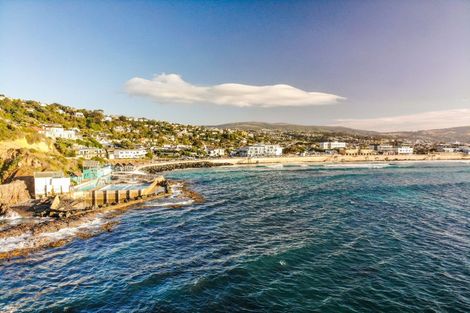 Photo of property in 4 Cliffs Road, Saint Clair, Dunedin, 9012