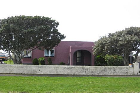 Photo of property in 72 Leslie Street, Waitara, 4320