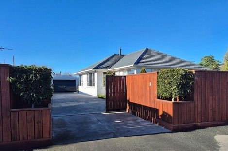 Photo of property in 100 Effingham Street, North New Brighton, Christchurch, 8083