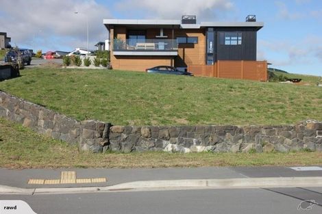 Photo of property in 128 Penruddock Rise, Westmorland, Christchurch, 8025