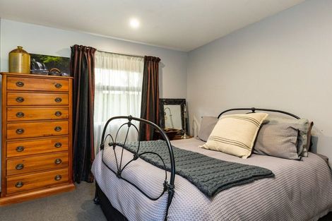 Photo of property in 11 Glentui Place, Waikawa, Picton, 7220