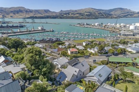 Photo of property in 24 Simeon Quay, Lyttelton, 8082