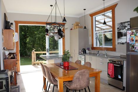 Photo of property in 1653 Mokau Road, Uruti, Urenui, 4379