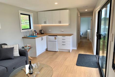 Photo of property in 141 Karioitahi Road, Waiuku, 2683