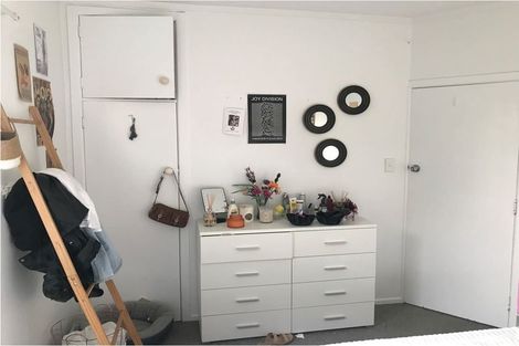 Photo of property in 9 Sutton Crescent, Hillcrest, Hamilton, 3216