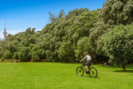 Photo of property in 89 St Marys Road, Saint Marys Bay, Auckland, 1011