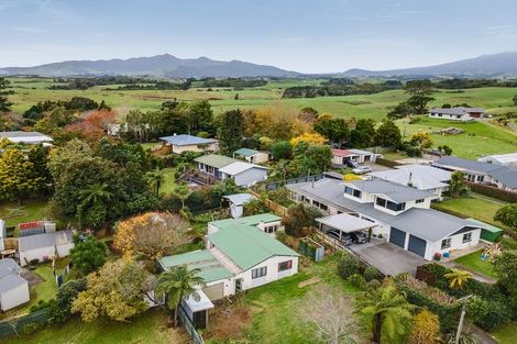 Photo of property in 95 Oxford Road, Okato, 4335