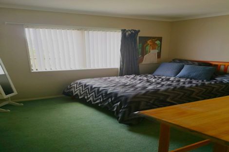 Photo of property in 19 Limerick Place, Dannemora, Auckland, 2016