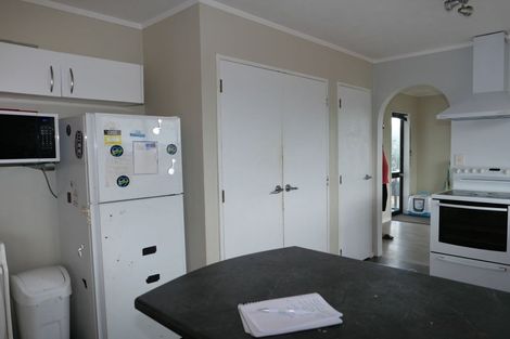 Photo of property in 8 Olive Terrace, Paraparaumu Beach, Paraparaumu, 5032