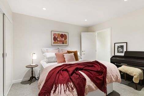 Photo of property in 2/46 Aramoana Avenue, Devonport, Auckland, 0624