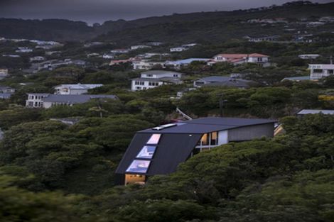 Photo of property in 64a Orangi Kaupapa Road, Northland, Wellington, 6012