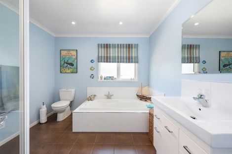 Photo of property in 27 Te Taiawatea Drive, Ohope, 3121