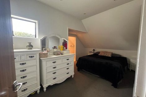 Photo of property in 34 Ellesmere Crescent, Pakuranga Heights, Auckland, 2010