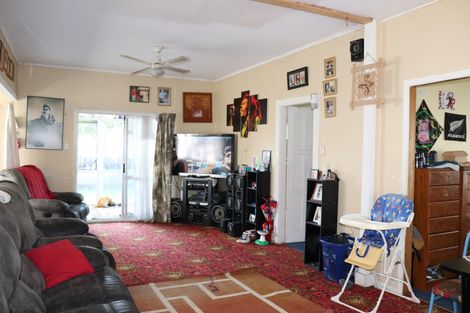 Photo of property in 3 Kimihia Road, Huntly, 3700