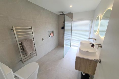 Photo of property in 148 Sands Crescent, Matarangi, Whitianga, 3592