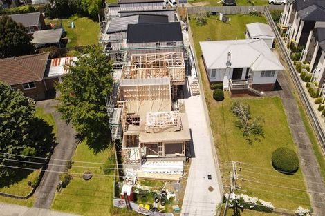 Photo of property in 49b Vera Road, Te Atatu South, Auckland, 0610