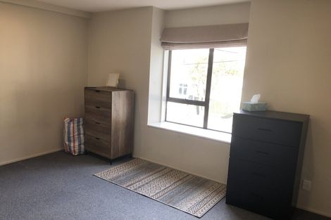 Photo of property in 10 George Street, Thorndon, Wellington, 6011