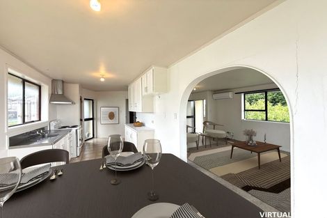 Photo of property in 15 Olena Avenue, Sunnyhills, Auckland, 2010