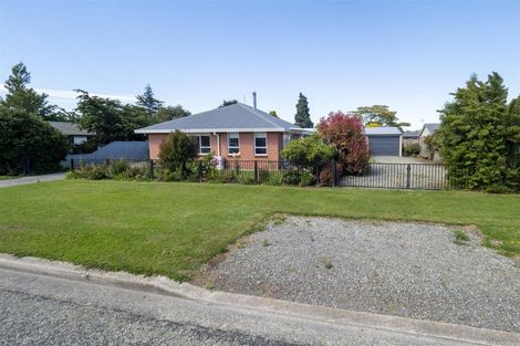 Photo of property in 32 Rolleston Street, Rakaia, 7710
