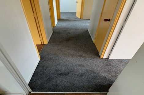 Photo of property in 3/3 Etherton Drive, Weymouth, Auckland, 2103