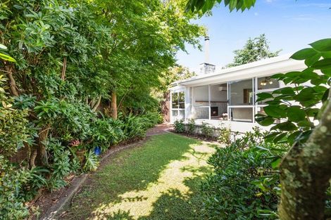 Photo of property in 80 Lewis Street, Glenview, Hamilton, 3206