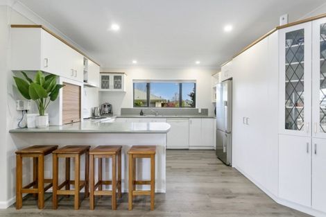 Photo of property in 56 Balmoral Drive, Hilltop, Taupo, 3330