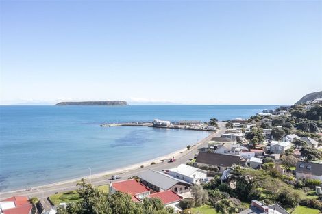 Photo of property in 146 Motuhara Road, Plimmerton, Porirua, 5026