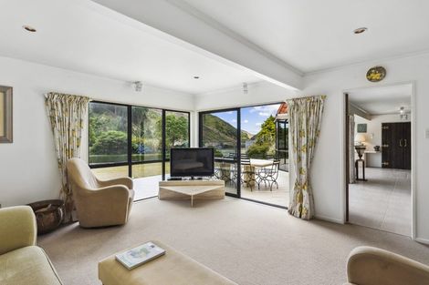 Photo of property in 156 Akatarawa Road, Reikorangi, Waikanae, 5391