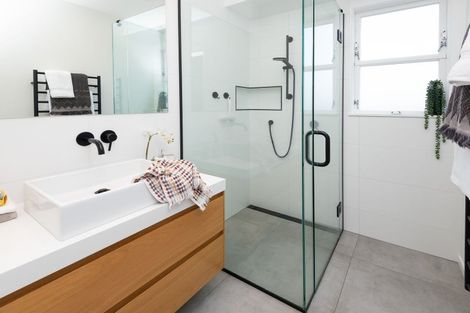 Photo of property in 124 Union Road, Howick, Auckland, 2014