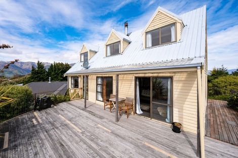 Photo of property in 111 Lakeview Terrace, Lake Hawea, Wanaka, 9382