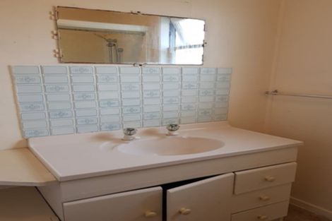 Photo of property in 382a Hibiscus Coast Highway, Orewa, 0931