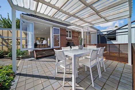 Photo of property in 17 Spurway Place, Mairehau, Christchurch, 8013