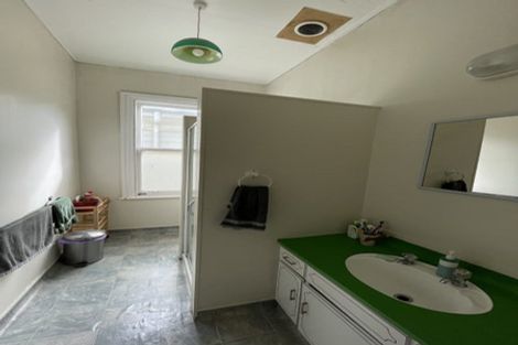 Photo of property in 77 Austin Street, Mount Victoria, Wellington, 6011