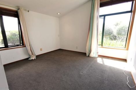 Photo of property in 3 Kimberly Grove, Greenhithe, Auckland, 0632