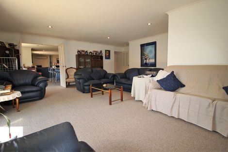 Photo of property in 112 Shields Street, Clyde, 9330