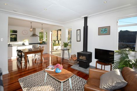 Photo of property in 96 Easther Crescent, Kew, Dunedin, 9012