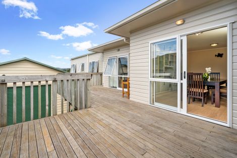 Photo of property in 75 Royal Road, Massey, Auckland, 0614