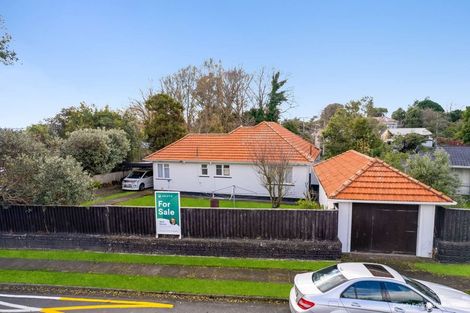 Photo of property in 5 Durie Street, Durie Hill, Whanganui, 4500